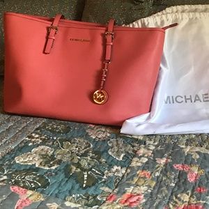 Jet Set Travel Tote - Large